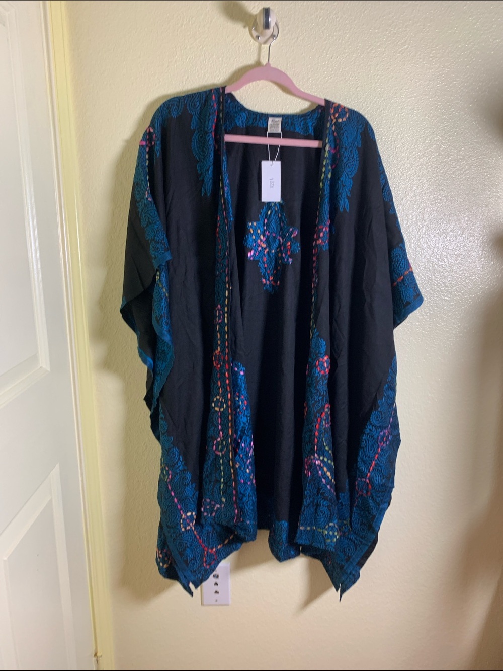 NWOT Raj Black Open-Front Kimono Cardigan with Teal & Pink Embroidery, Size OS